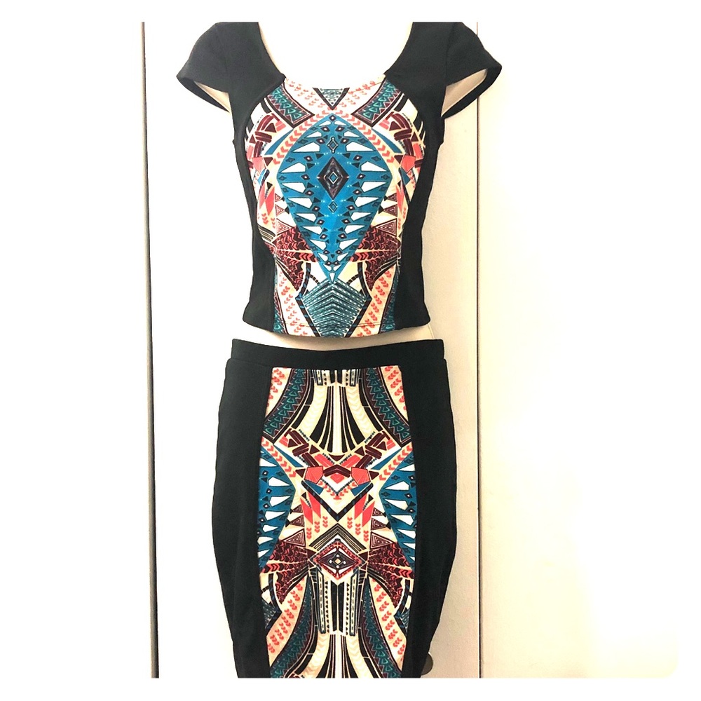 Multicolor Tribal Print Crop Top with Skirt Set
